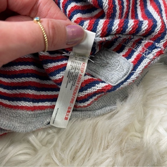 Free People FP Movement Wandering Soul Reversible Hoodie in Heather Grey w/ Red - Picture 8 of 8